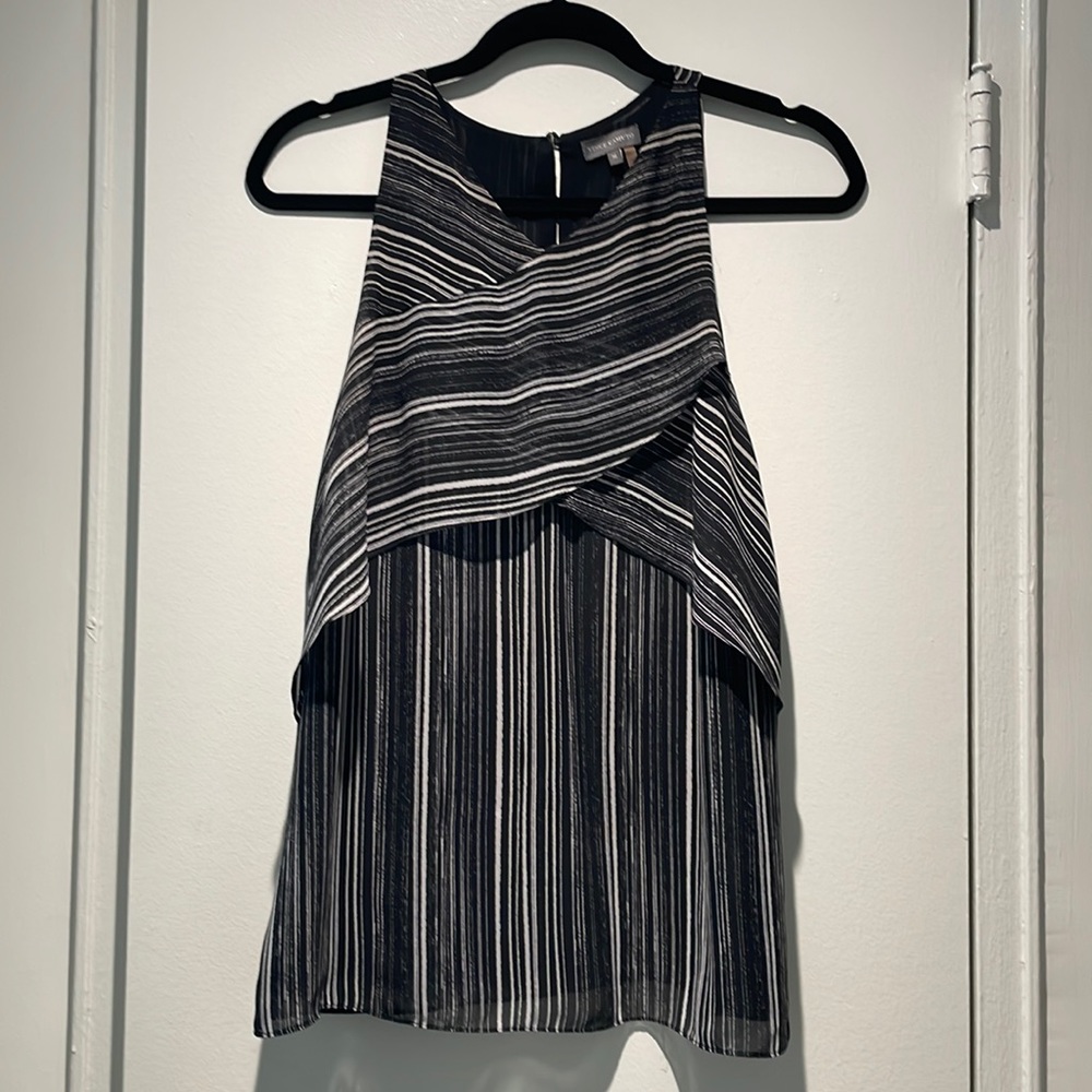 Vince Camuto - Flowing blouse